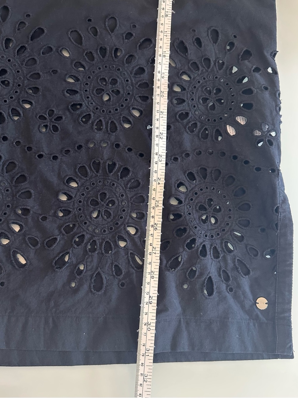 Tommy Hilfiger | Black Cotton Embroidered Blouse / Top | Size XL - Picture 16 of 16